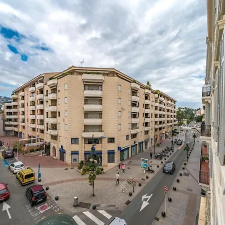Daire 1 Bedroom Centre Rue D'antibes *
